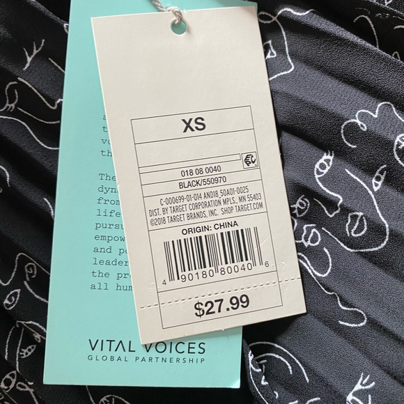 NWT Black Pleated Midi Skirt, size XS - Picture 5 of 6